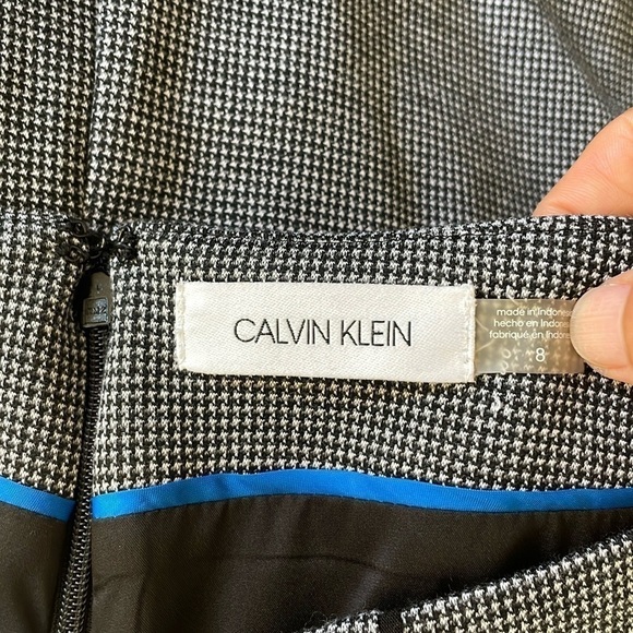 NWT. Calvin Klein 8 Little Houndstooth Pencil Skirt. - Picture 5 of 13